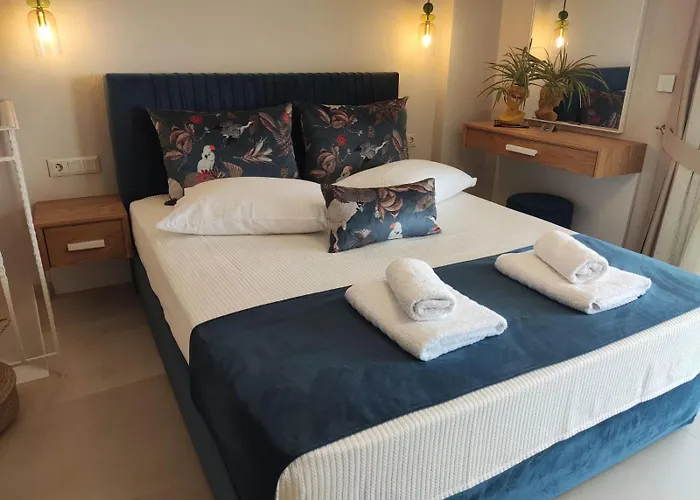 Theros Summer 2 * Nikiti (Sithonia)